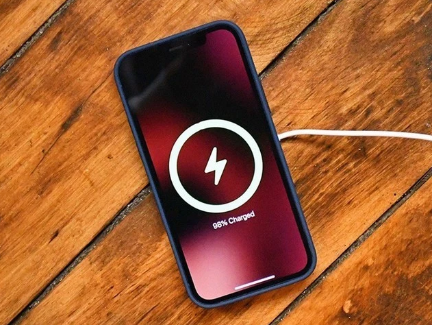 仙桃苹果手机维修分享iPhone 12可以随便充电吗 